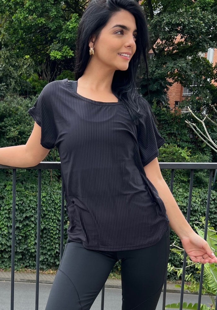 Blusa Basica Negra