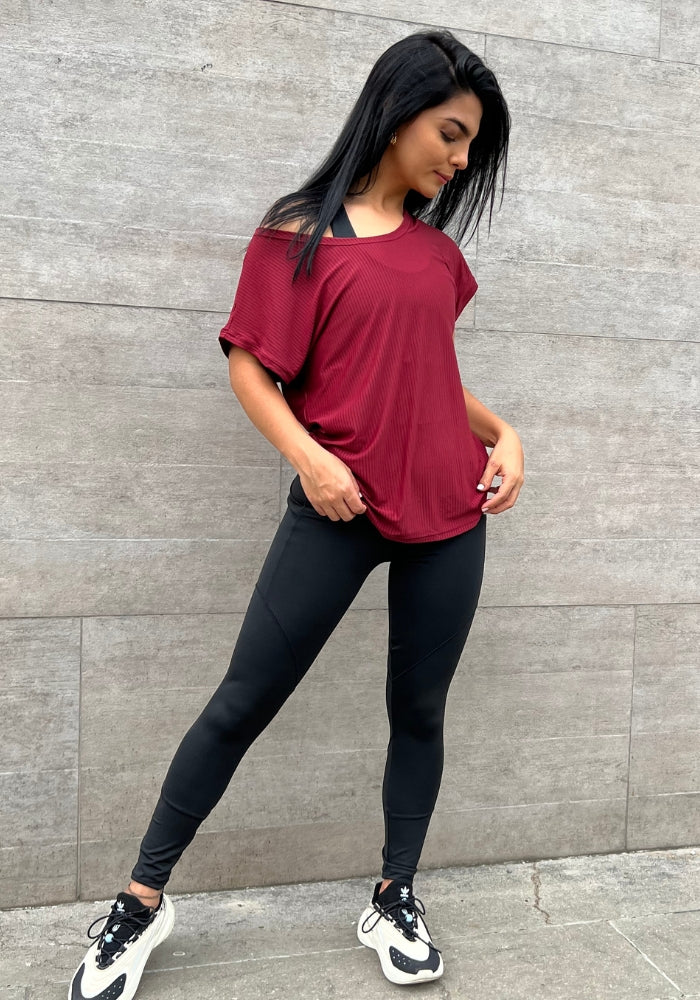 Falda Vinotinto Falda Guinda Outfit Outfit Blusa Vino Tinto Blusas